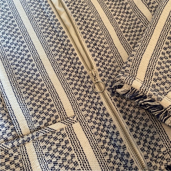 Adrienne Vittadini zip front blazer jacket - Picture 3 of 7